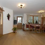 Appartementhaus Schuetzenhof Schied Daire