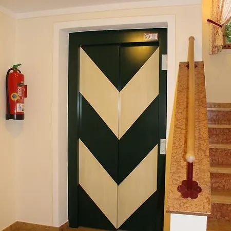 Appartementhaus Schuetzenhof Schied