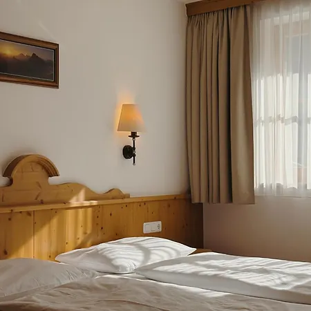 Appartementhaus Schuetzenhof Schied Apartmán